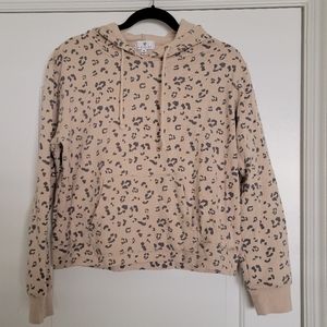 Socialite leopard Hoodie size M